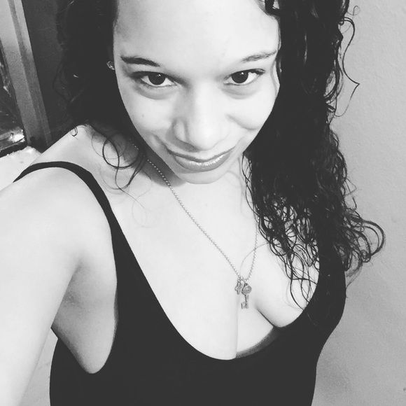 Meet your Posher, Shaday - Picture 1 of 1